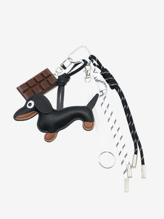 Cute Dachshund Leather Keychain – Playful & Stylish Accessory