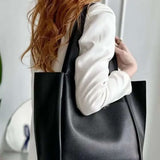Lilly Structured Vegan Leather Tote – Simple, Sleek & Spacious