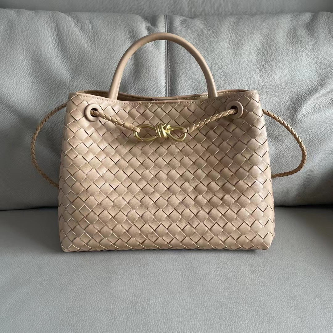Woven Leather Tote Bag with Gold Rope Closure – Chic Structured Handbag