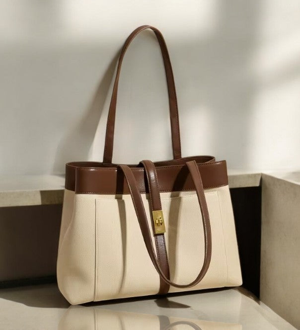 Livia | Elegant Black Leather Tote Bag for Women – Large Shoulder Bag with Gold Lock