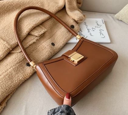 Valencia | Black Luxe Leather Shoulder Bag – Bold & Sophisticated