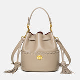 Women’s Leather Bucket Bag – Hand-Stitched Minimalist Design