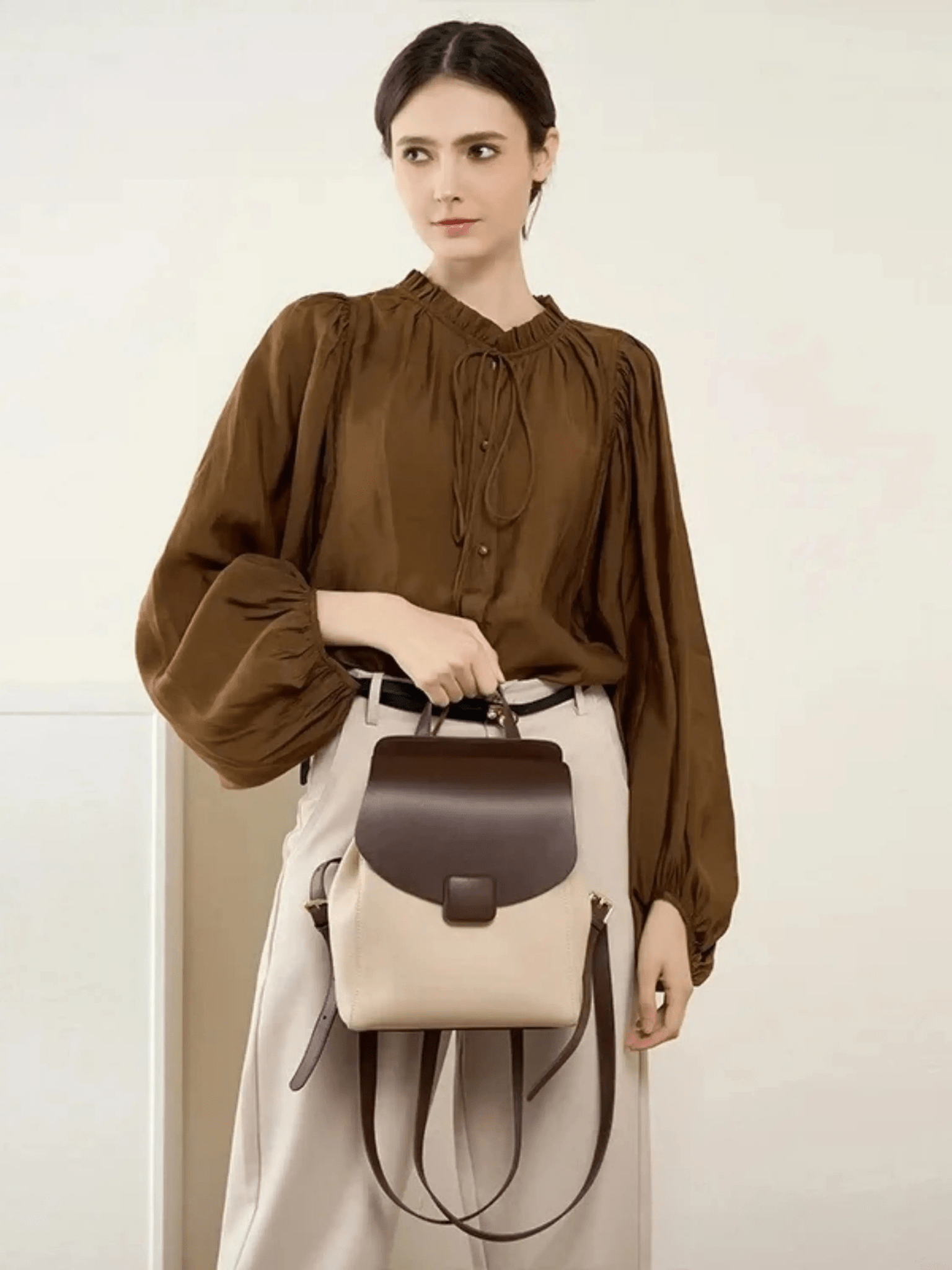 Abigail | Timeless Leather Backpack with Modern Appeal Aurora-Bags