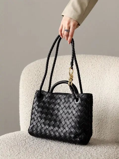 Alyn | Black Woven Leather Tote Bag Mijn winkel