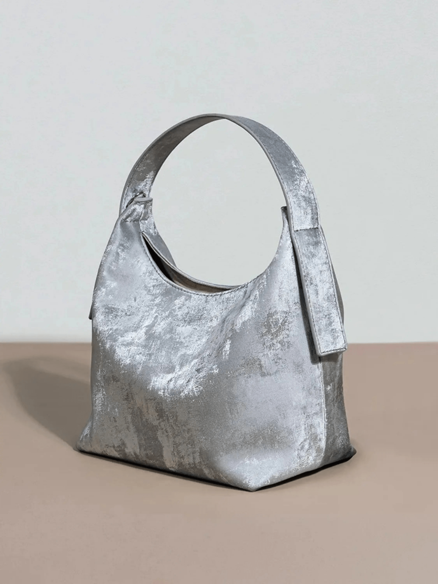 Clara | Soft Leather Hobo Bag with Minimalist Design Aurora-Bags