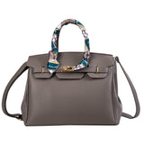 Isla | Premium Vegan Leather Handbag – Elegant & Timeless