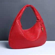 Textured Woven Shoulder Bag – Minimalist Soft Hobo Style in Vegan Leather