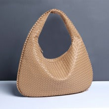 Textured Woven Shoulder Bag – Minimalist Soft Hobo Style in Vegan Leather