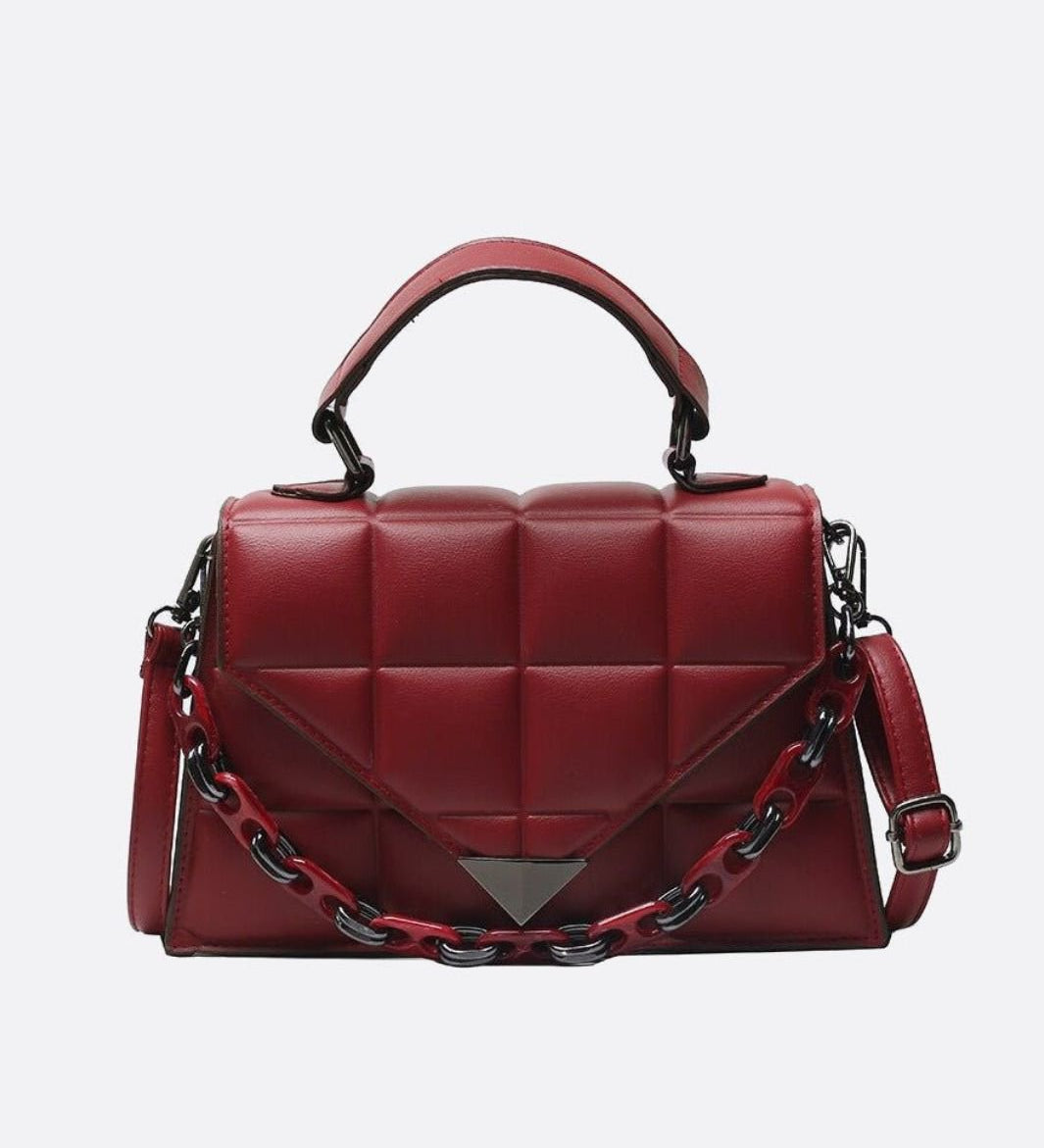 Aurora Quilted Statement Bag – Structured Handbag with Chain Detail & Top Handle