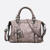 Retro Camel Leather Handbag – Vintage Style Shoulder Bag