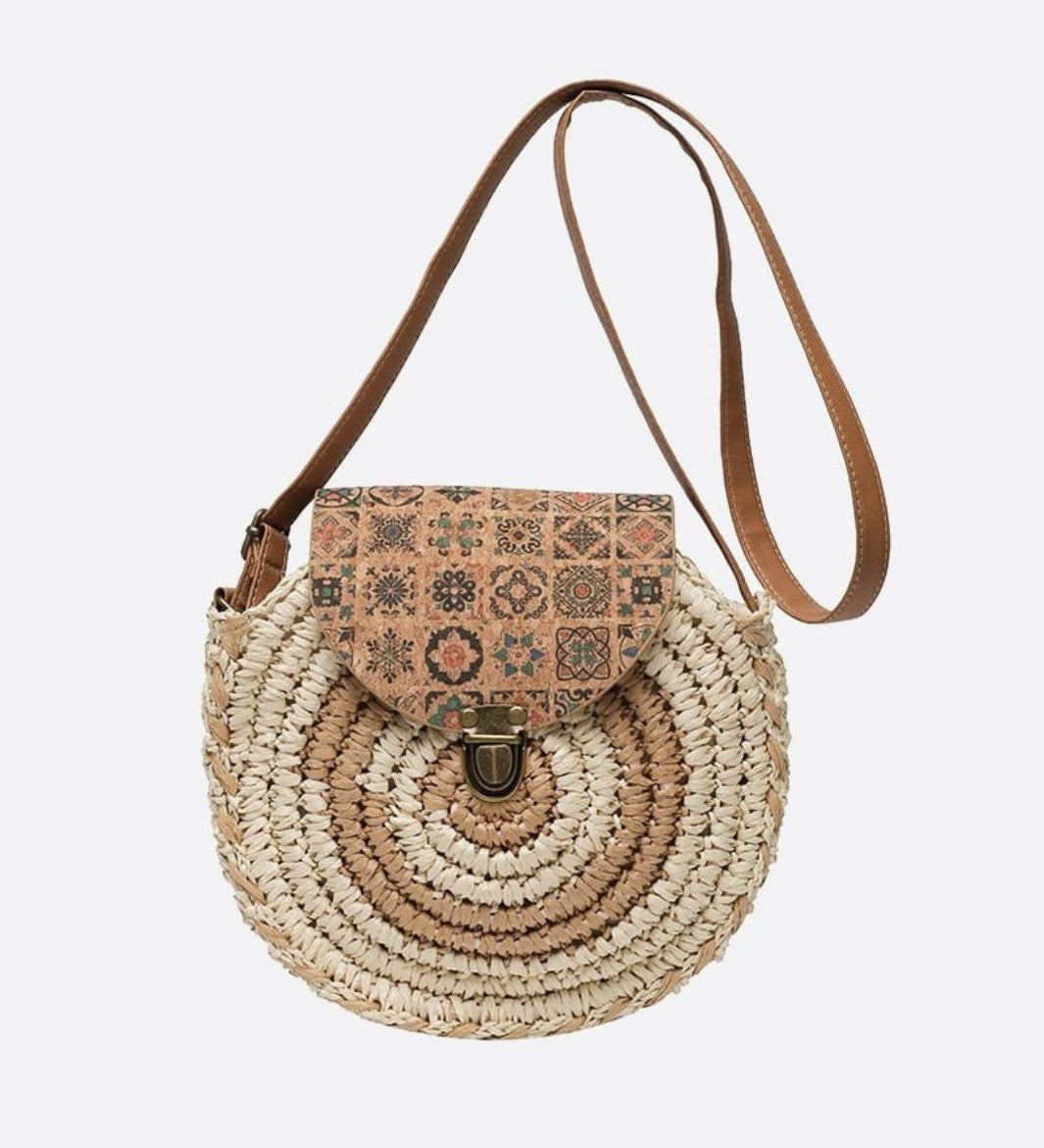 Round Woven Crossbody Bag with Patterned Flap – Boho Chic