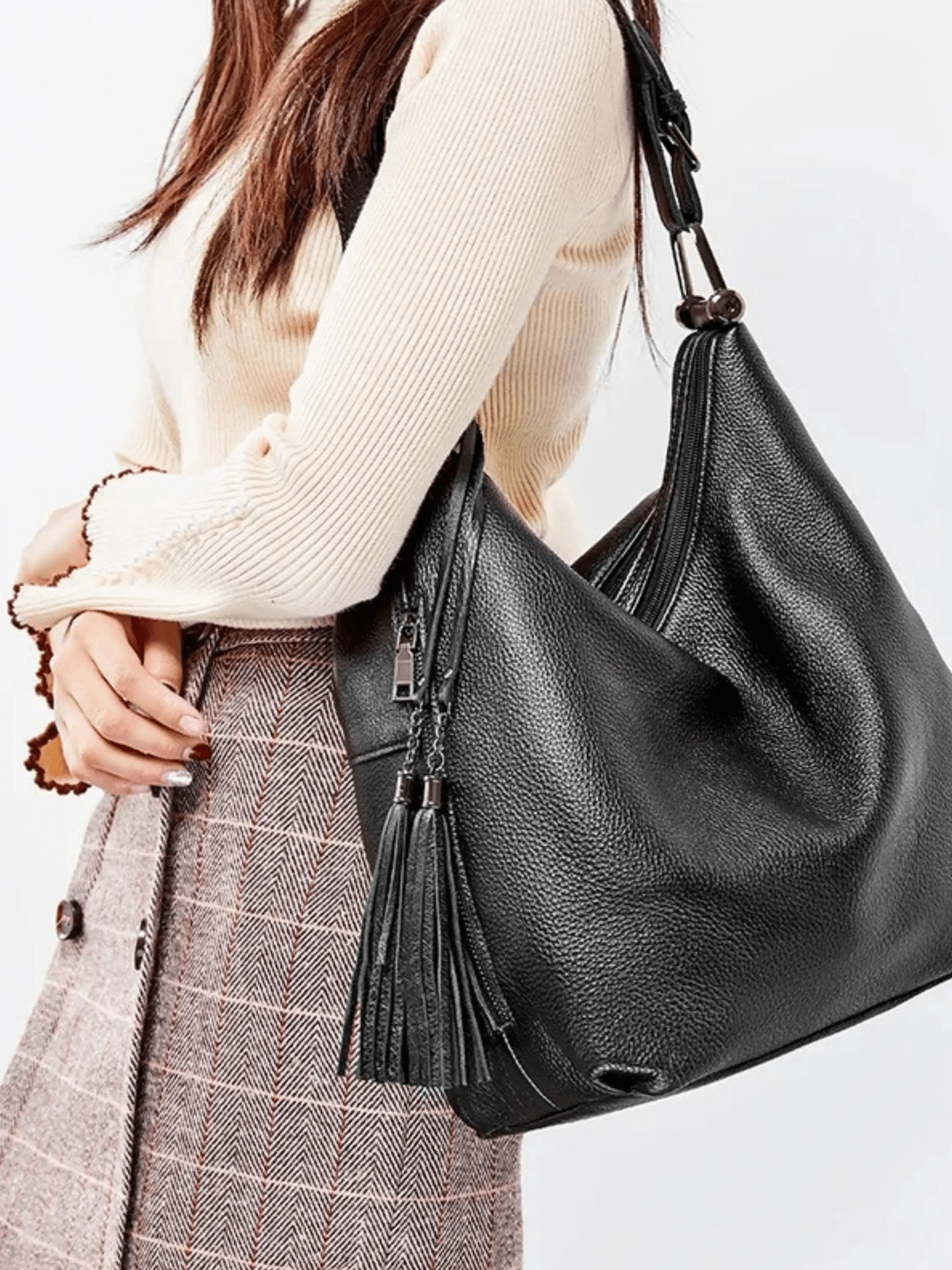 Scarlett | Stylish Leather Hobo Bag with Tassel Detail Aurora-Bags