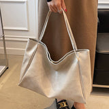 Diane Shopper Bag – Spacious Tote Handbag with Minimalist Design