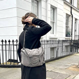 Large Tote Bag with Gold Chain Handle – Stylish Shoulder Handbag