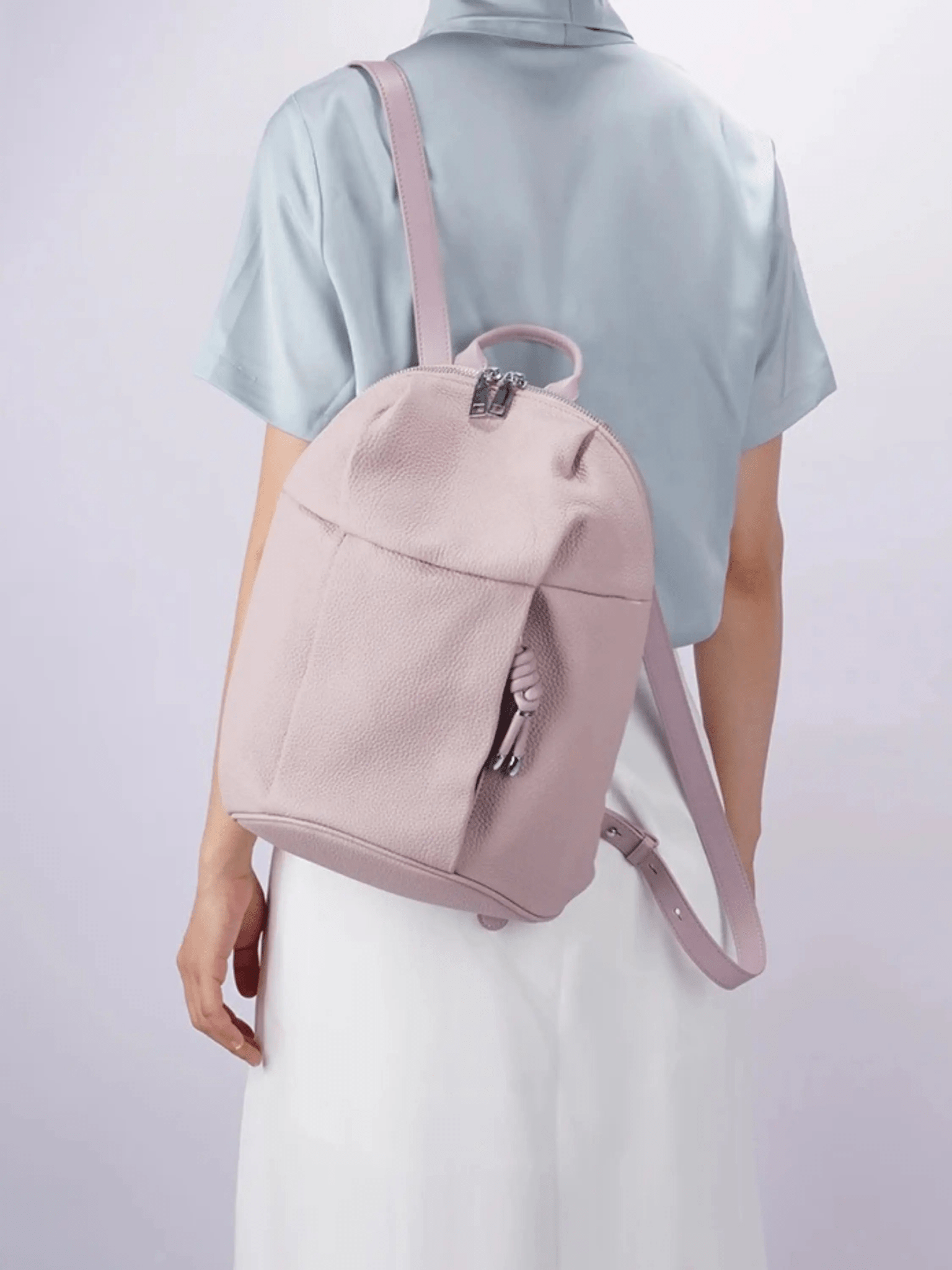 Victoria | Modern Leather Backpack with Adjustable Straps Aurora-Bags