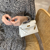 Elvessa | Ivory Structured Handbag – Elegant & Timeless