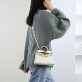 Elvessa | Ivory Structured Handbag – Elegant & Timeless