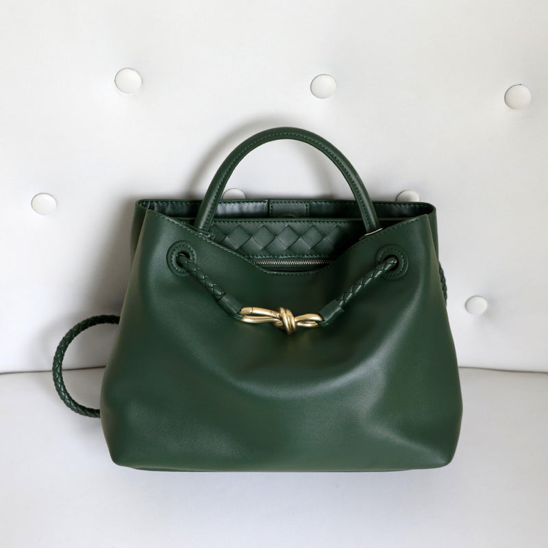 Melisande | Elegant Brown Leather Drawstring Bag – Chic & Timeless Design